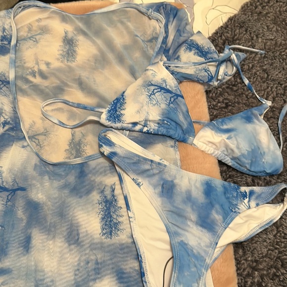 💕$15 SALE💕  Shein 3 Piece Blue Bikini Set - Picture 1 of 6